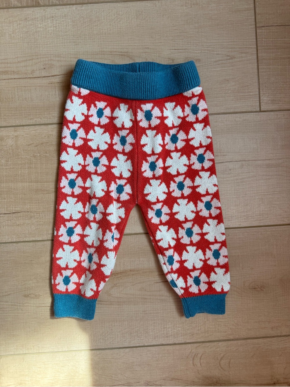 Hanna Andersson Retro Floral Knit Leggings with Red White Blue 12-18 Months